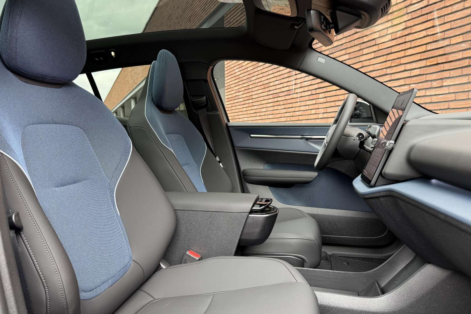 Volvo EX30 TWIN MOTOR PERFORMANCE - 2025 - Joinsteer - #3