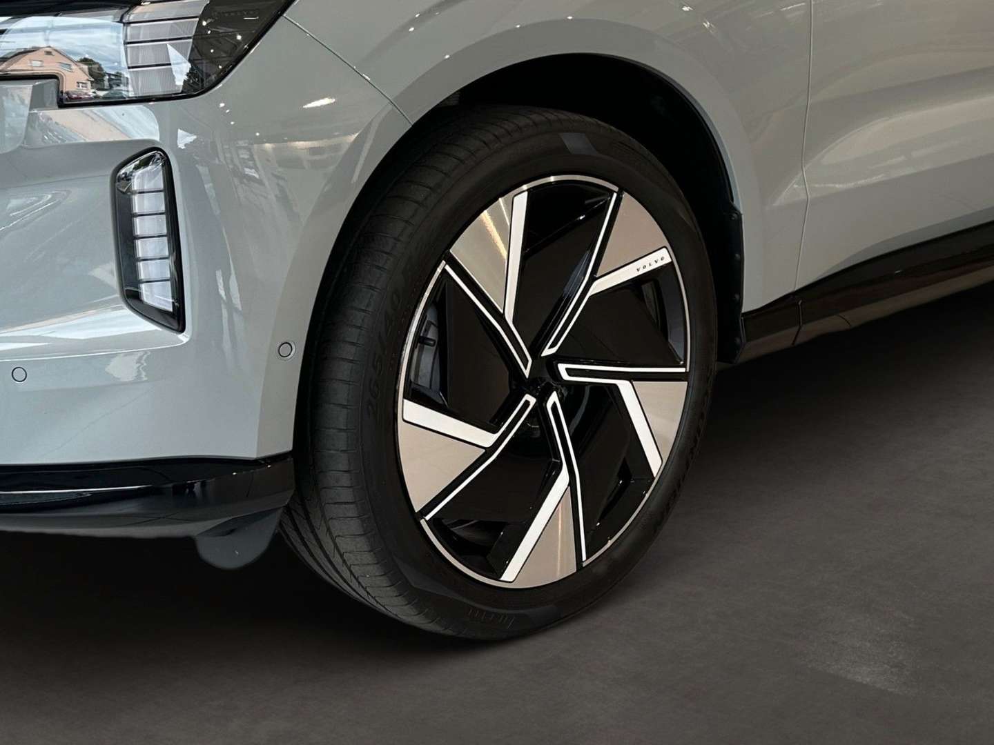 Volvo EX90 Recharge Ultimate - 2025 - Joinsteer - #12