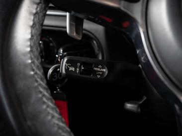 Porsche Macan GTS — photo 16