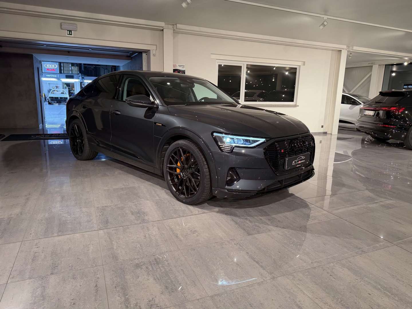 Audi Q8 Full Black Pack 55 - 2023 - Joinsteer - #1