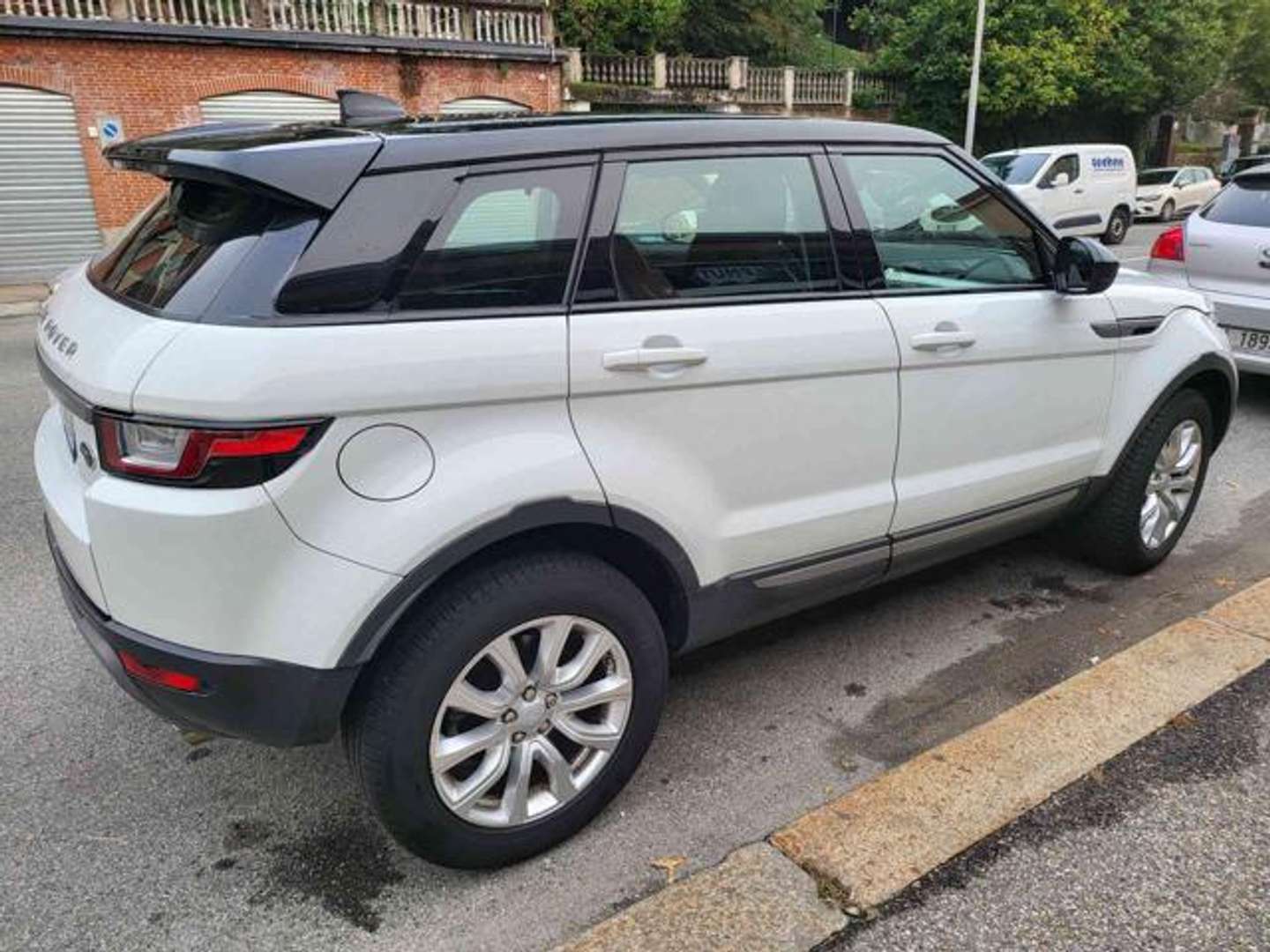 Land Rover Range Rover Evoque ED4 Business Edition Premium - 2018 - Joinsteer - #3