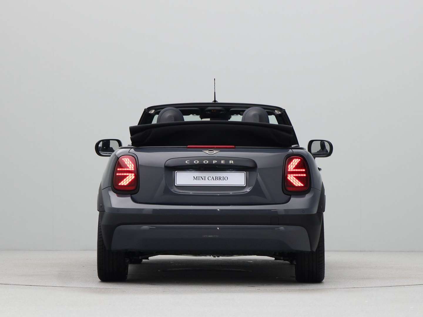 Mini Cabrio Favoured Cooper - 2025 - Joinsteer - #10