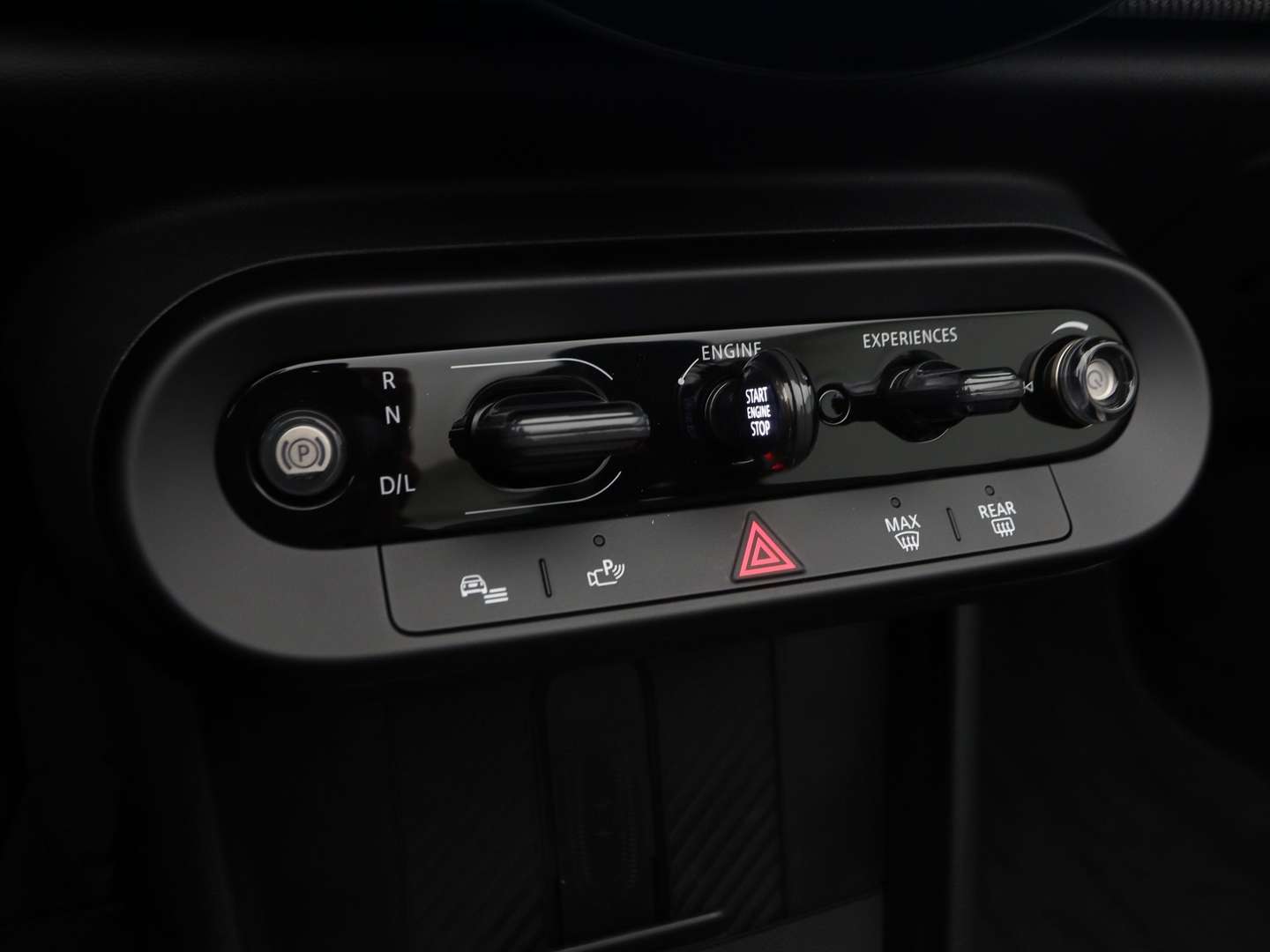 Mini Cabrio Favoured Cooper - 2025 - Joinsteer - #25