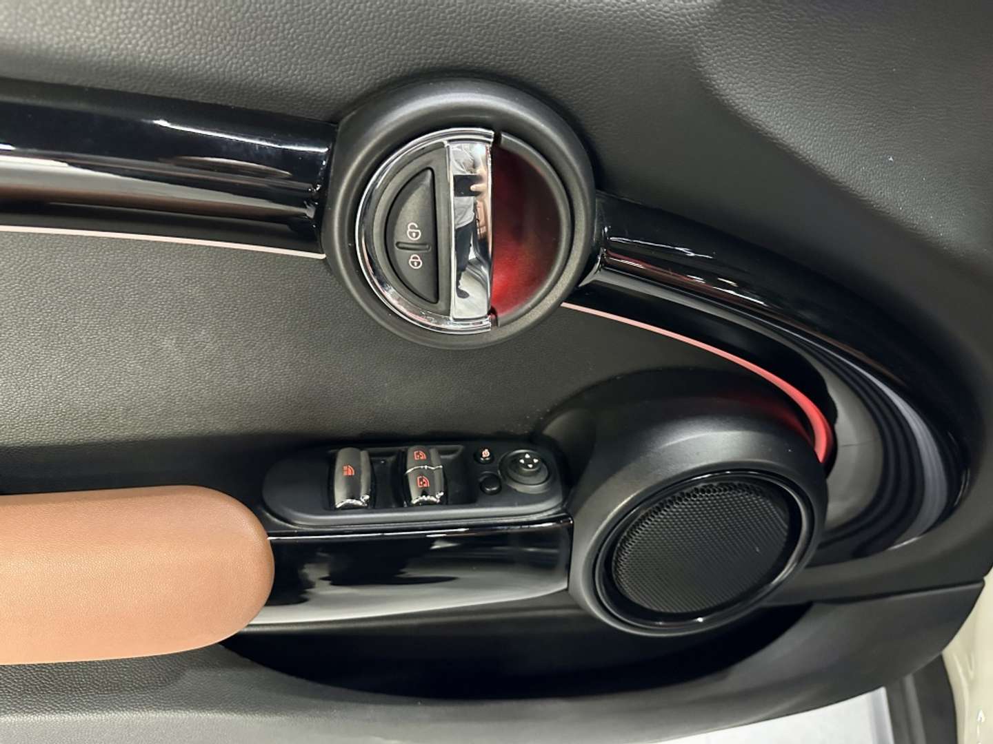 Mini Cabrio Cooper S - 2022 - Joinsteer - #32