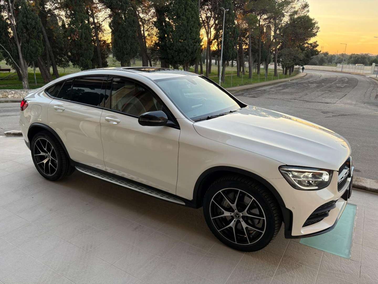 Mercedes GLC Coupé 220 Premium Plus - 2022 - Joinsteer - #1
