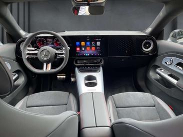 Mercedes CLA 250 AMG LINE — photo 9