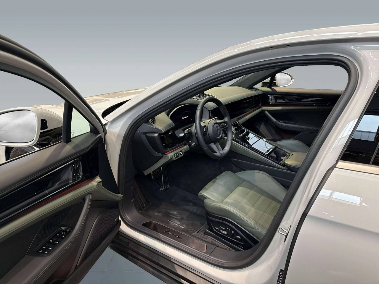 Porsche Panamera III Turbo E-Hybrid - 2024 - Joinsteer - #6
