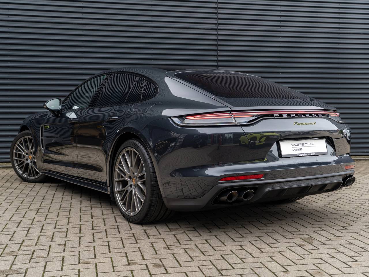 Porsche Panamera II ph2 4 E-Hybrid Platinum Edition - 2022 - Joinsteer - #3