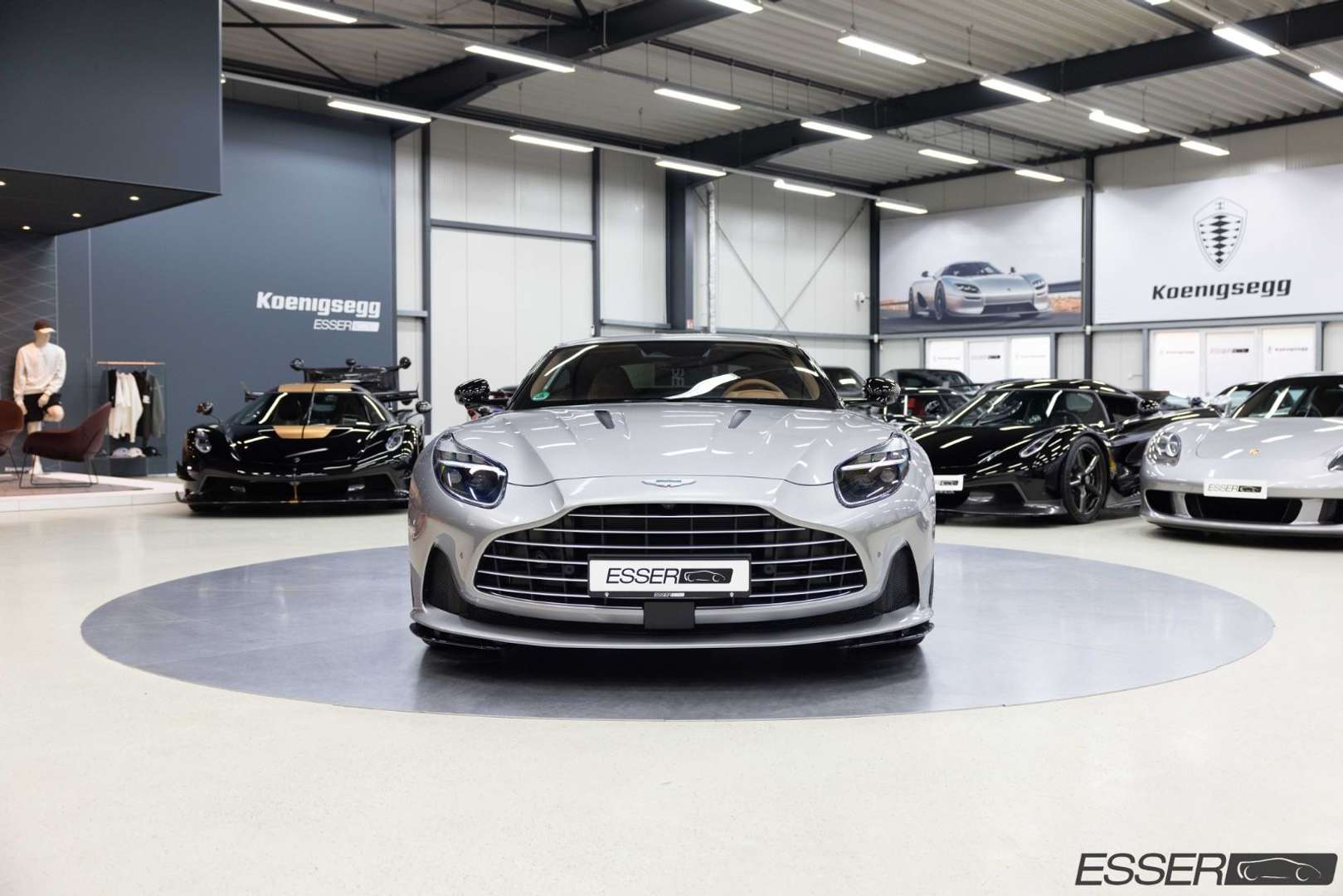 Aston Martin DB12 Coupé Q-option - 2025 - Joinsteer - #3