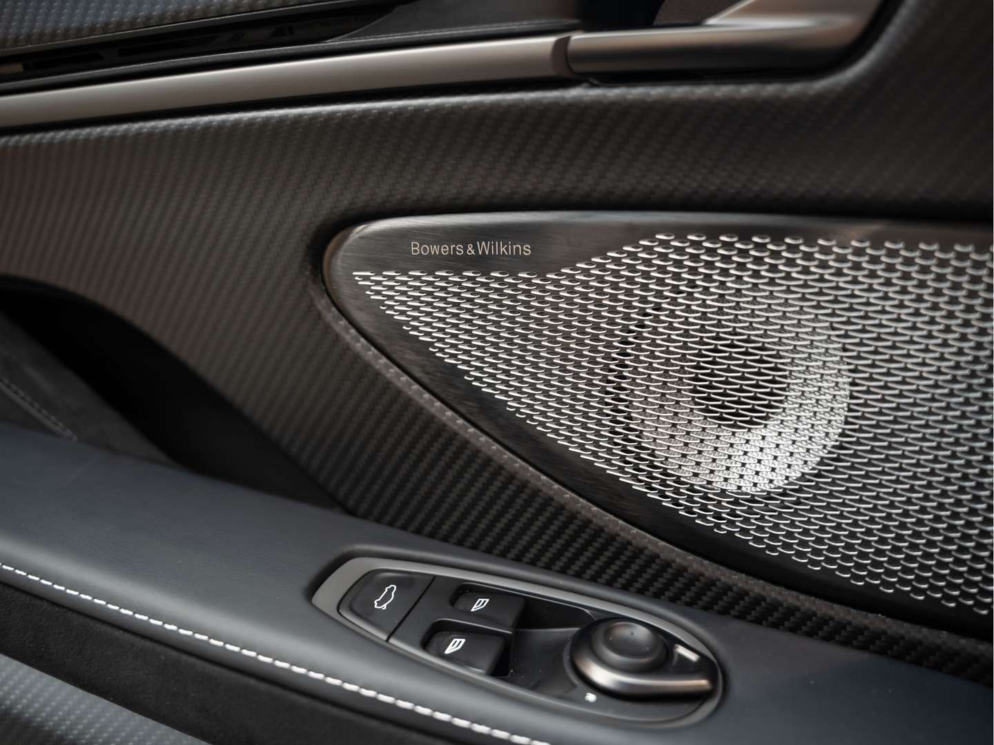 Aston Martin Vanquish 5.2 V12 Limited - 2025 - Joinsteer - #14