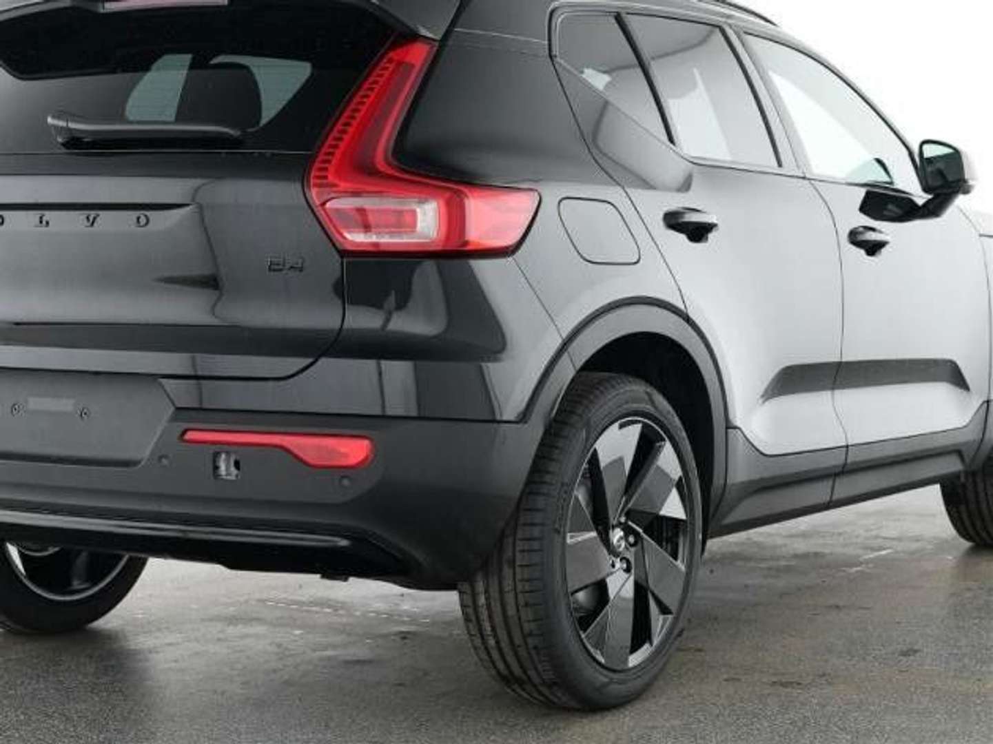 Volvo XC40 B4 Plus - 2025 - Joinsteer - #4