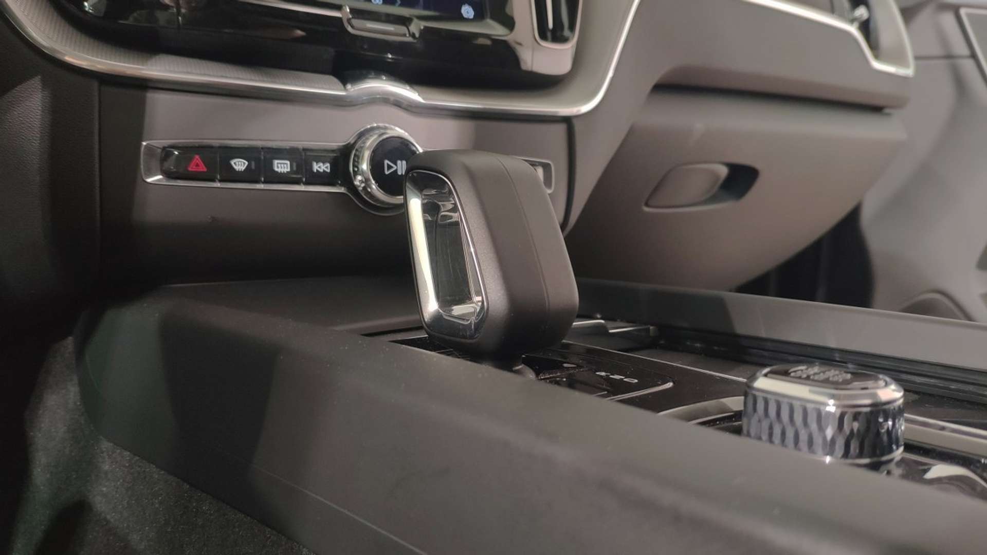 Volvo XC60 B4 Plus - 2023 - Joinsteer - #13