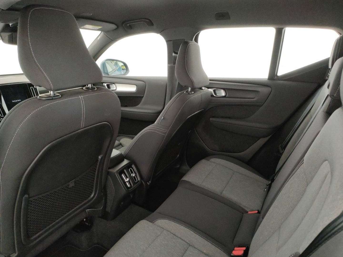 Volvo XC40 B3 Core - 2024 - Joinsteer - #7