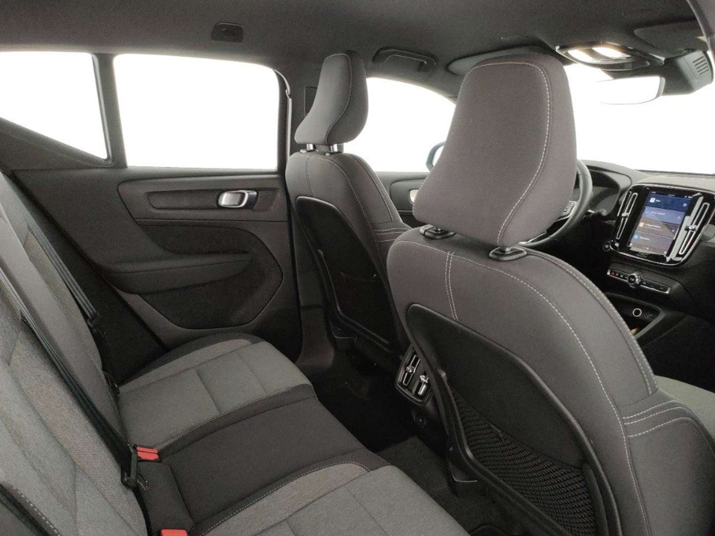 Volvo XC40 B3 Core - 2024 - Joinsteer - #8