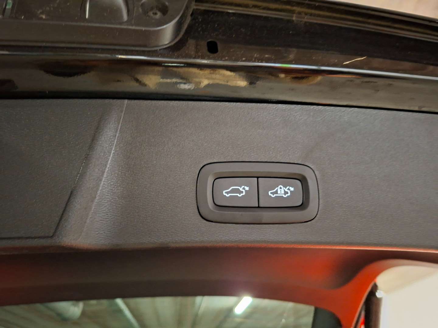 Volvo EX40 Recharge Extended Range Plus Black Edition - 2024 - Joinsteer - #19