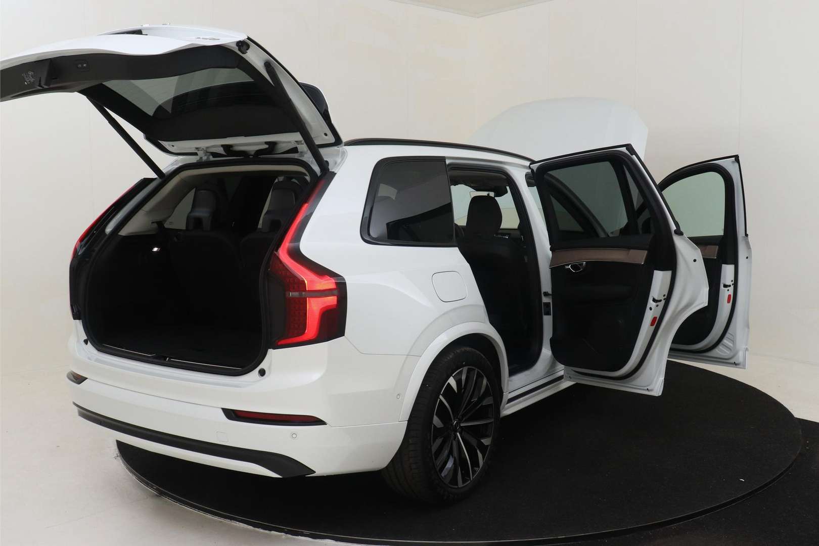 Volvo XC90 T8 Recharge Plus - 2025 - Joinsteer - #18