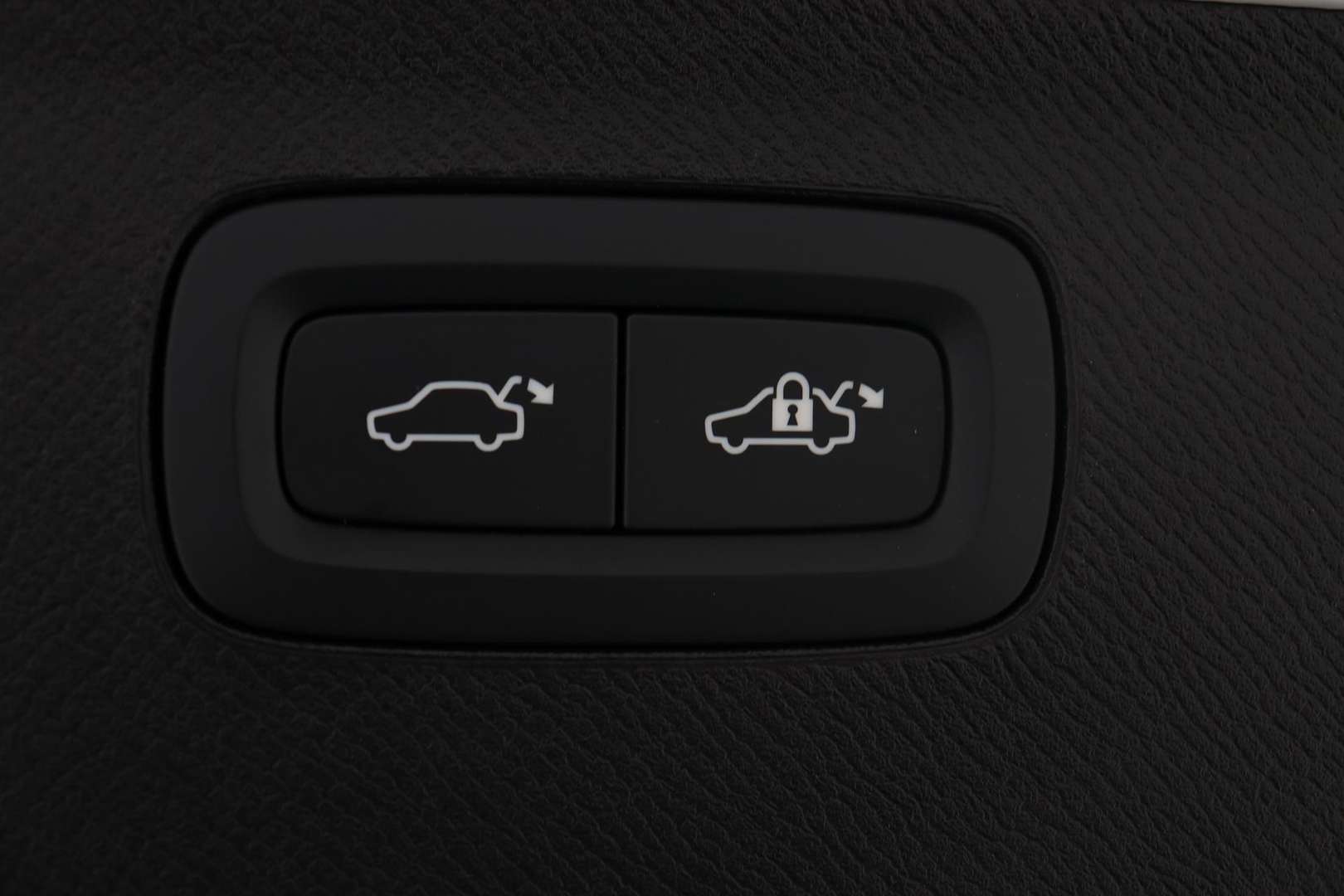 Volvo XC90 T8 Recharge Plus - 2025 - Joinsteer - #38