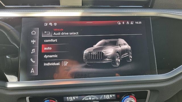 Audi Q3 TFSI E S Line 45 TFSI E 245 ch S Tronic - 2023 - Joinsteer - #22