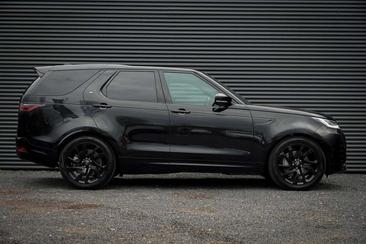 Land Rover Discovery D250 R-Dynamic SE — photo 13