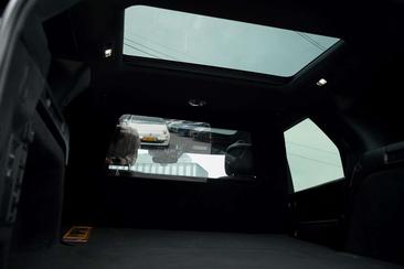 Land Rover Discovery D250 R-Dynamic SE — photo 29