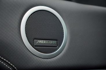 Land Rover Discovery D250 R-Dynamic SE — photo 31