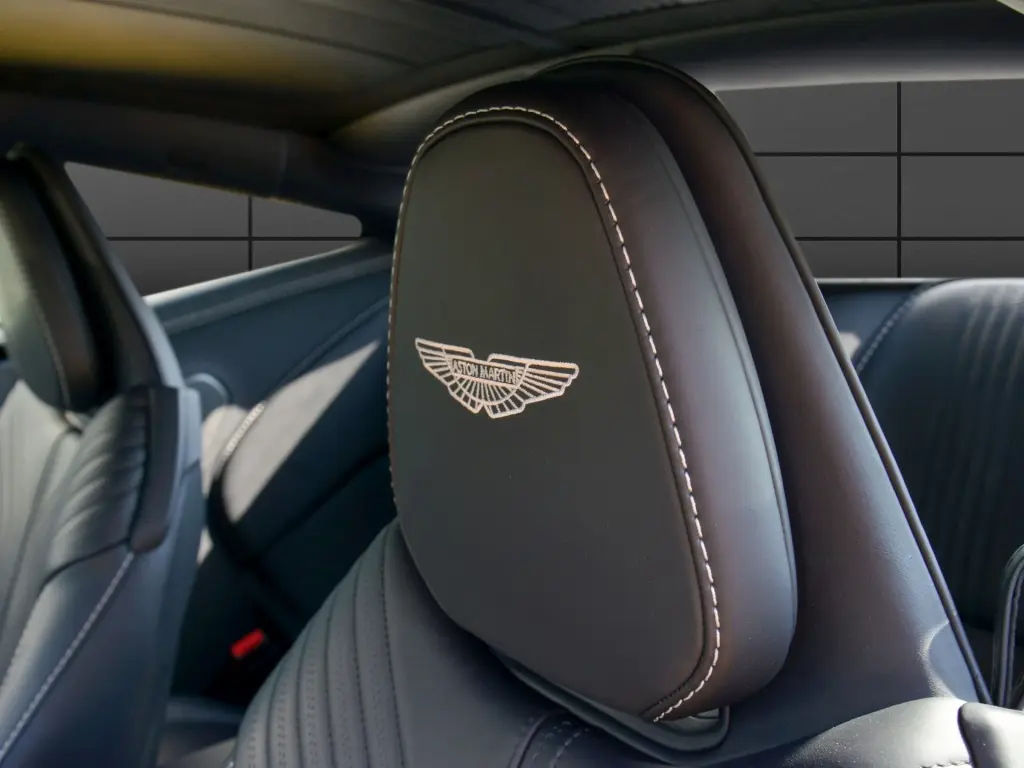 Aston Martin DB11 V8 Coupe 4.0 - 2023 - Joinsteer - #5