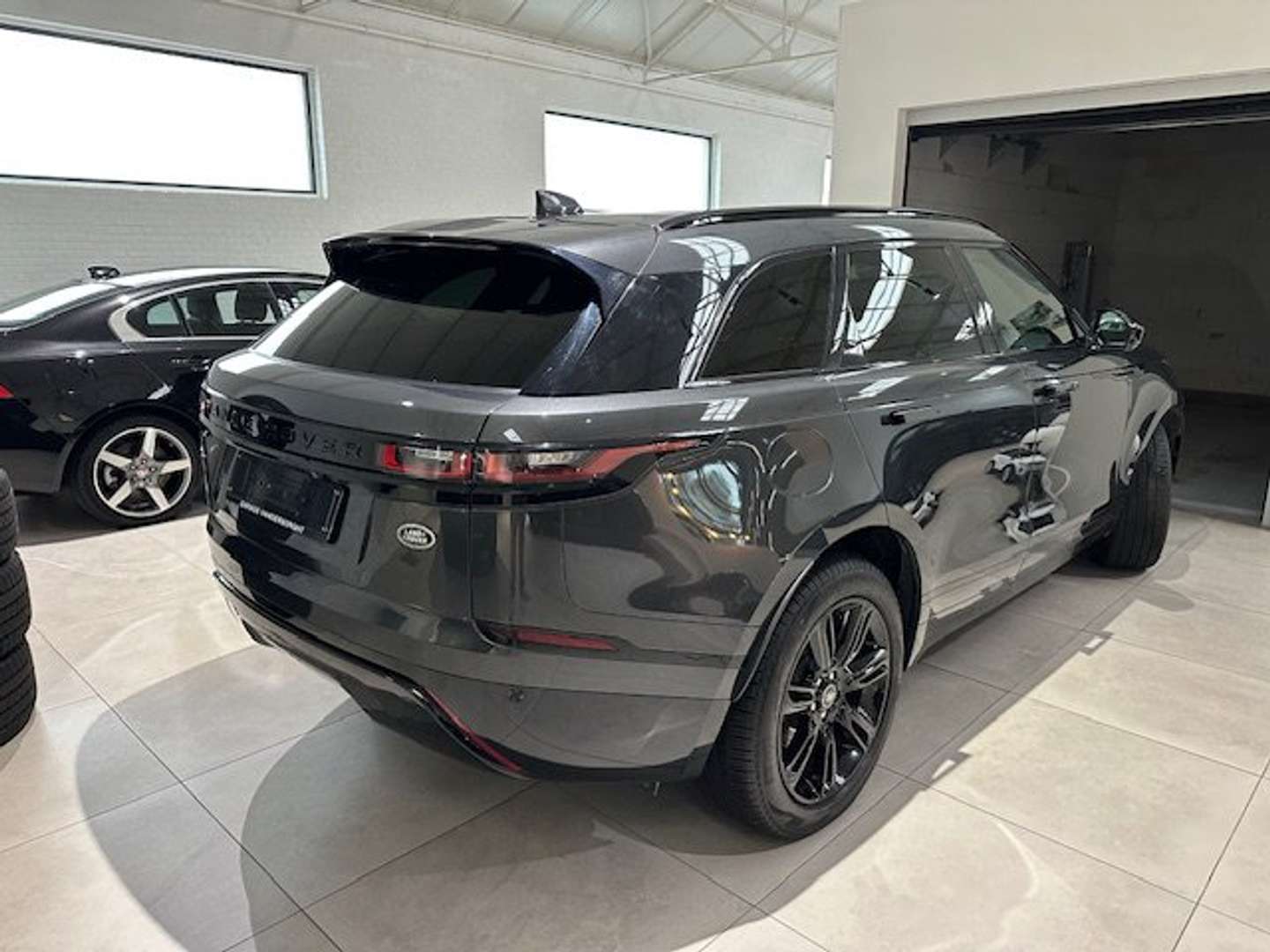 Land Rover Range Rover Velar Black Edition P300e - 2022 - Joinsteer - #3