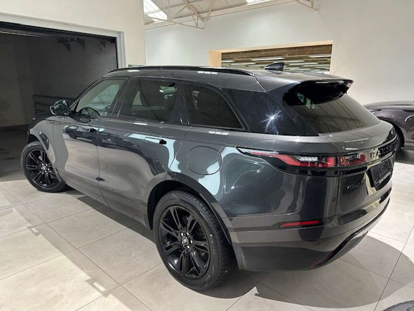 Land Rover Range Rover Velar Black Edition P300e - 2022 - Joinsteer - #5
