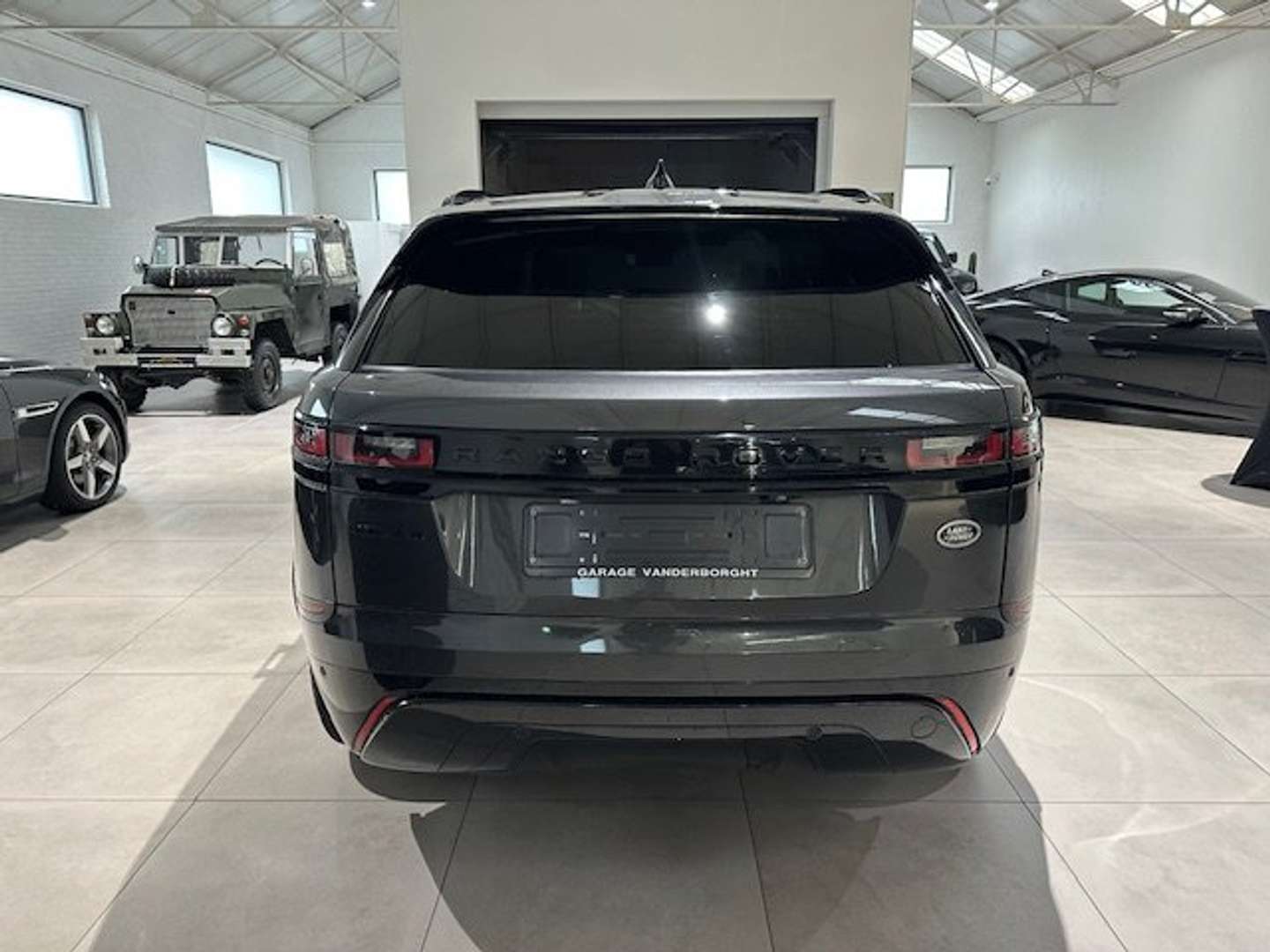 Land Rover Range Rover Velar Black Edition P300e - 2022 - Joinsteer - #6