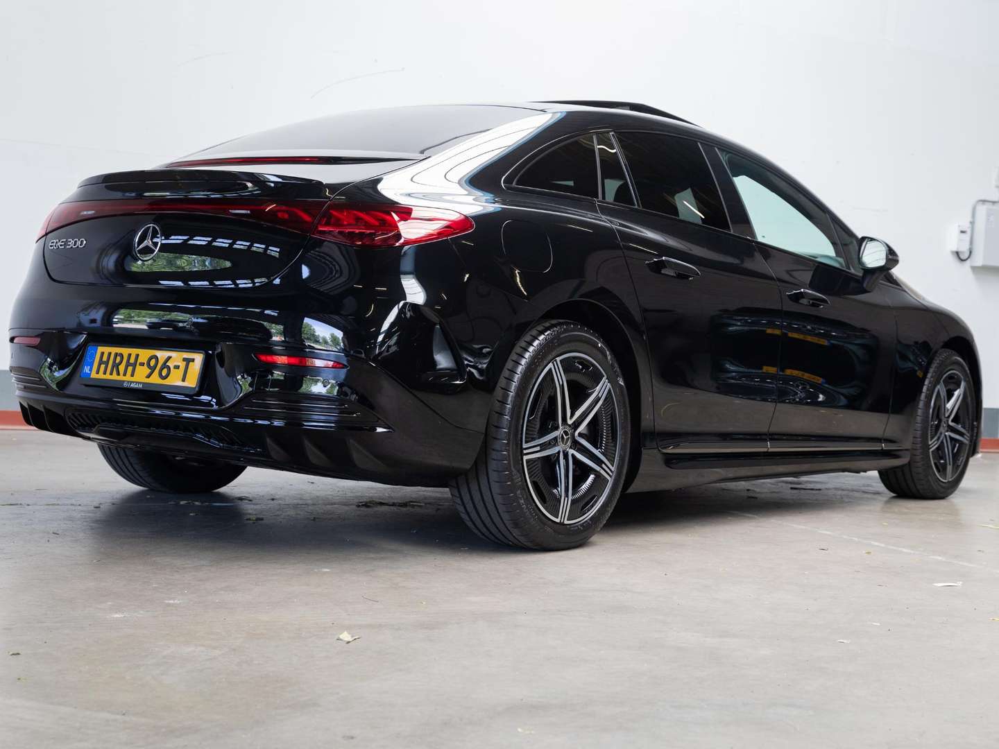 Mercedes EQE 300 Sport - 2025 - Joinsteer - #1