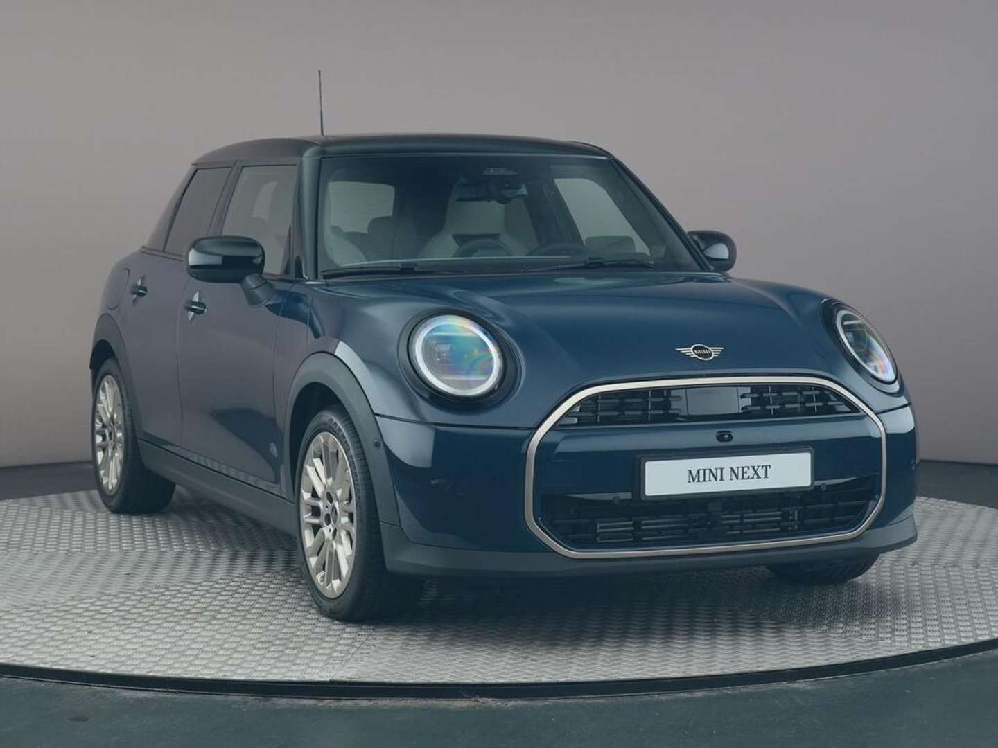 Mini Cooper Favoured_Essence - 2025 - Joinsteer - #3