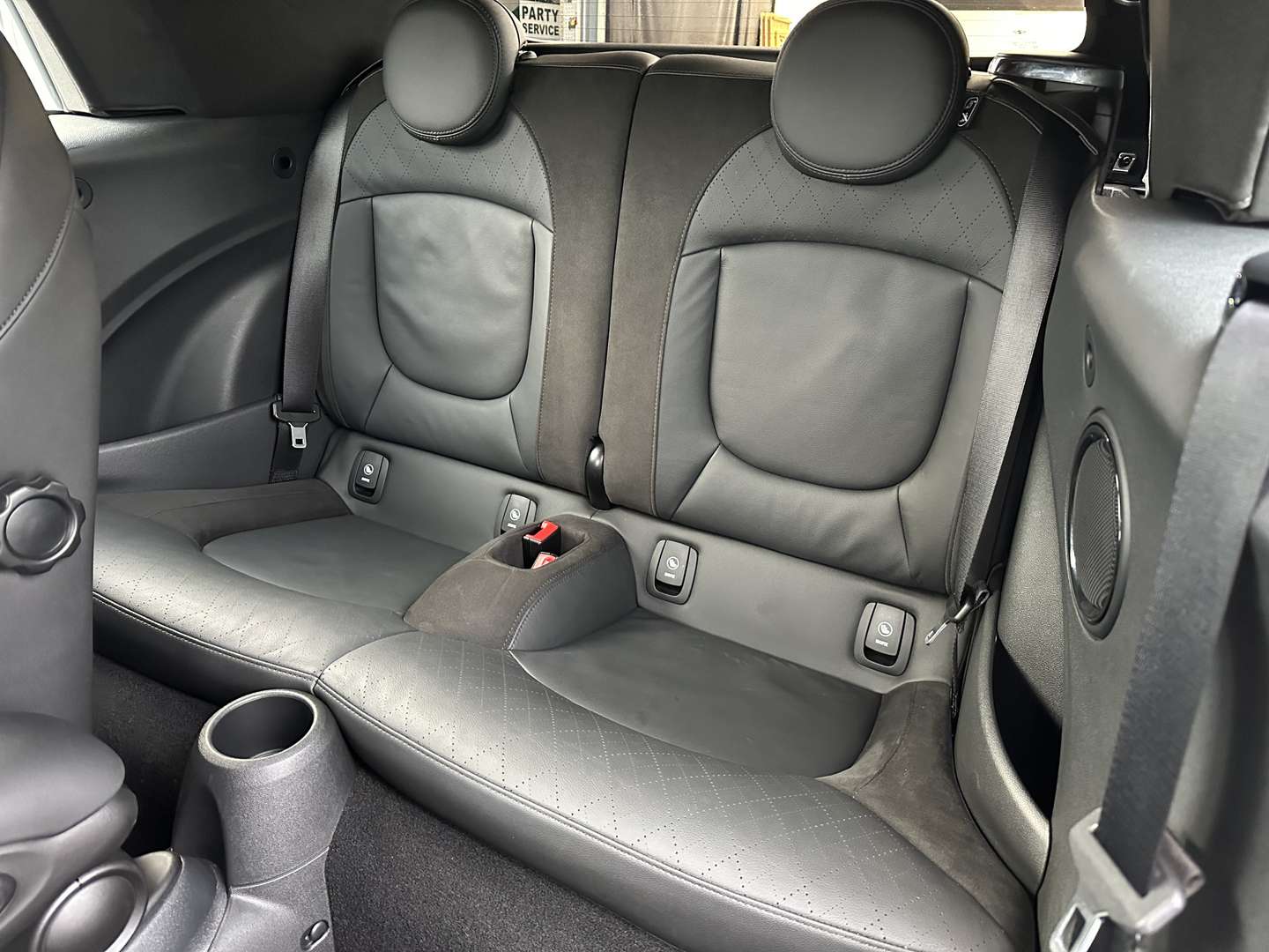 Mini Cabrio Cooper S - 2023 - Joinsteer - #9