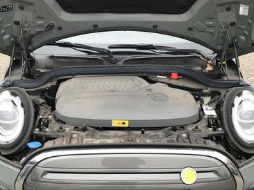Mini 3 Portes Trim Cooper SE — photo 21