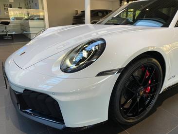 Porsche 992 II Carrera GTS — photo 10
