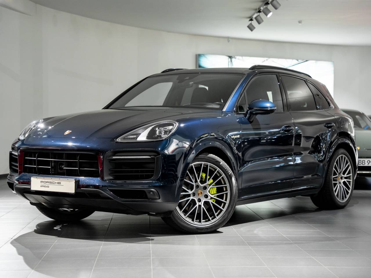 Porsche Cayenne III E-Hybrid Platinum Edition - 2022 - Joinsteer - #1