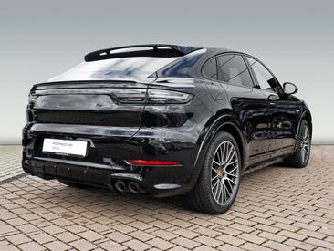 Porsche Cayenne III E-Hybrid Coupé — photo 4