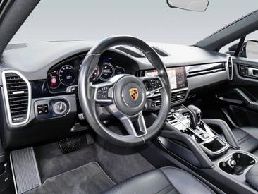Porsche Cayenne III E-Hybrid Coupé — photo 11