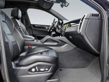 Porsche Cayenne III E-Hybrid Coupé — photo 14