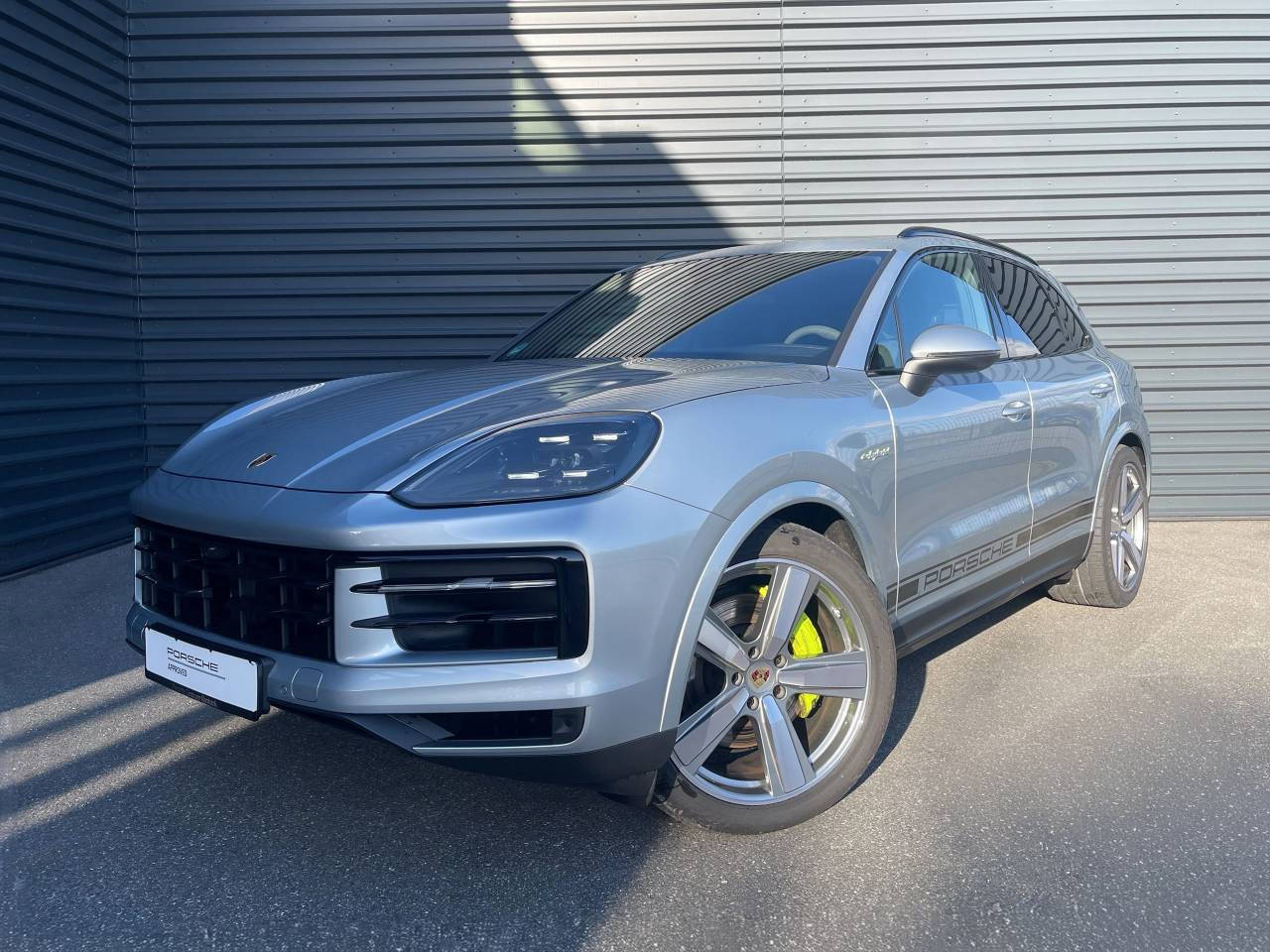 Porsche Cayenne III ph2 E-Hybrid - 2024 - Joinsteer - #1