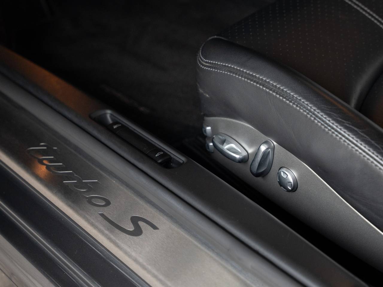 Porsche 997 II Turbo S - 2011 - Joinsteer - #19