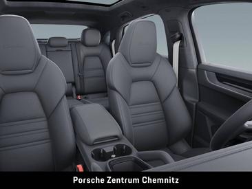 Porsche Cayenne III Turbo E-Hybrid Coupé — photo 6