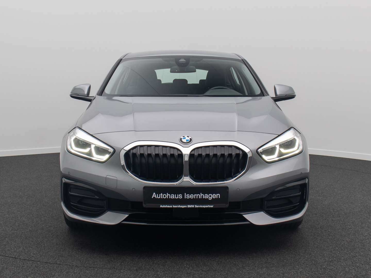 BMW 118 Sport Line 118d - 2022 - Joinsteer - #1