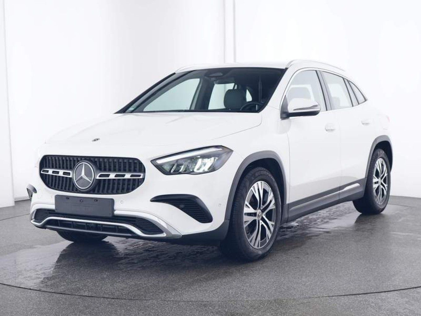Mercedes GLA 180 D - 2023 - Joinsteer - #1