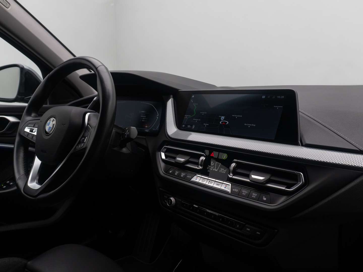 BMW 118 Sport Line 118d - 2022 - Joinsteer - #36