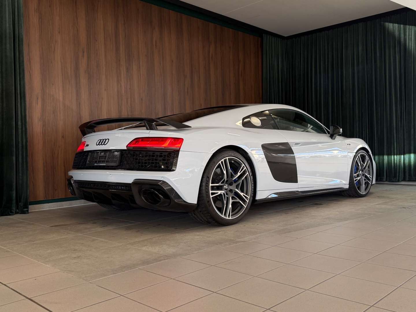 Audi R8 Performance Coupé - 2024 - Joinsteer - #2