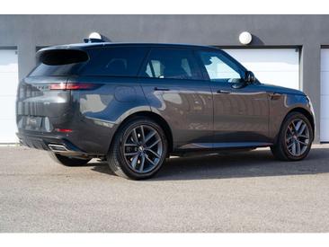 Land Rover Range Rover P550e Autobiography — photo 5