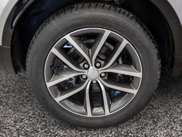 Land Rover Discovery Sport D200 Dynamic SE — photo 6