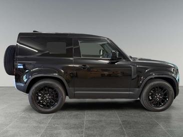 Land Rover Defender 3.0D D200 S — photo 2