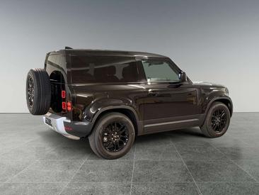 Land Rover Defender 3.0D D200 S — photo 3