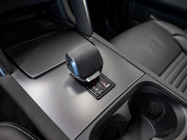 Land Rover Discovery Sport D200 Dynamic SE — photo 13